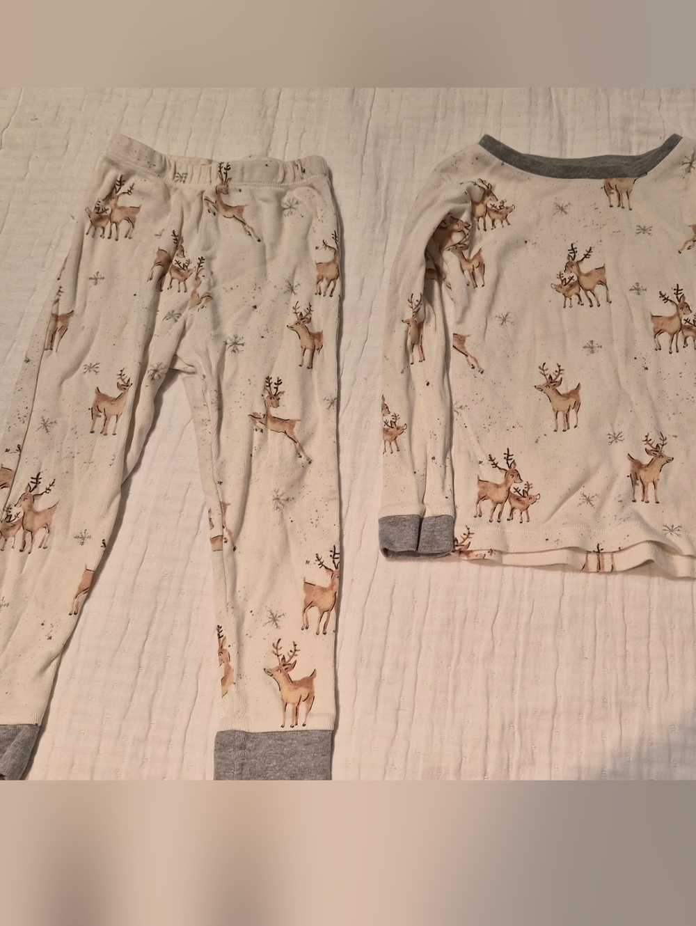 Burts Bees Kids Reindeer Print Pajama Set - White & Gray